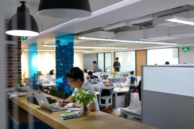拉扎斯网络科技 从外卖平台到数字生活服务生态的进阶之路